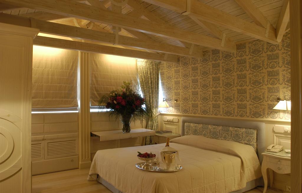 Pentelikon Hotel Kifisia Oda fotoğraf